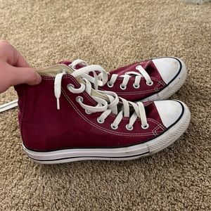 Burgundy high top converse